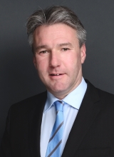 Portrait photo of Lars-Eric Reinert